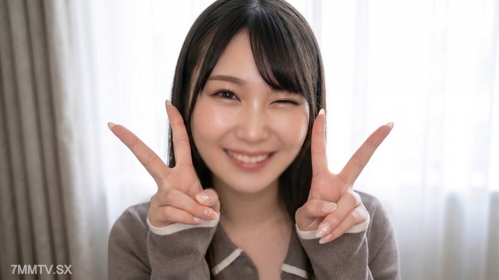 FC2-PPV-4870708 【附赠礼物】【活跃偶像】【完全曝光】一位21岁纯洁美丽的少女，拥有娇嫩动人的身材，像偶像一样用哮喘般的声音持续射精！性交过程中自我介绍→再次吞咽大阴茎并进行口交，正常姿势首次接受大阴茎