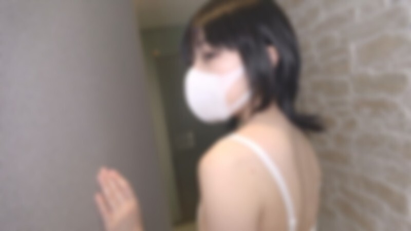 FC2-PPV-4920874 ♡6月21日前半价 - 新项目第二弹【非业馀】一位19岁的女大学生满脑子都是淫秽的想法，无法集中精力上课。她凹陷的乳房被吮吸，她纯洁的身体被一个老男人吞噬，她在快感中扭动，并被一根粗大的阴茎刺激到高潮。