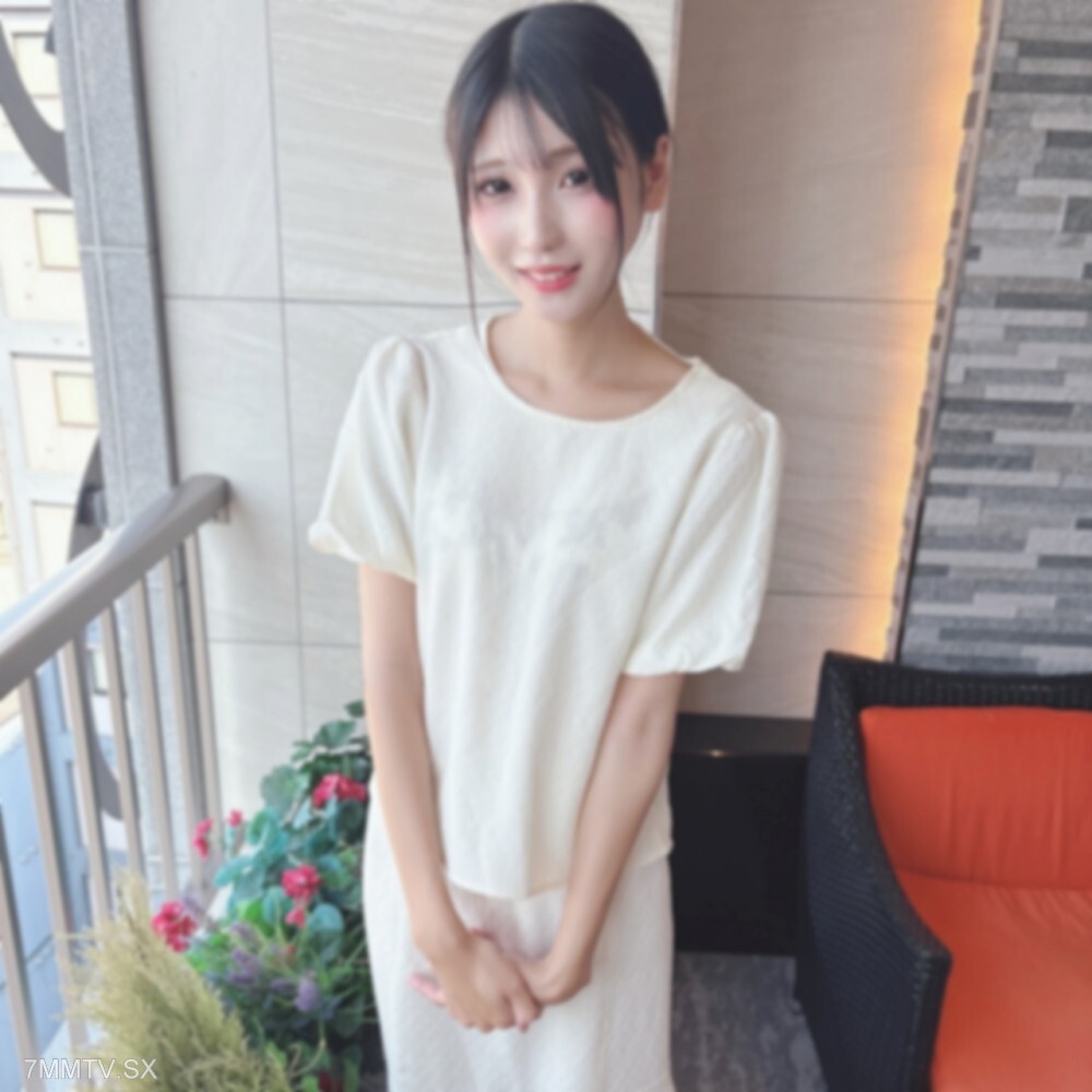 FC2-PPV-4921869 一位19岁，漂亮、白皙、苗条的美女！拥有敏感的身体，外表却带著一丝叛逆和隐秘，透著一丝柔弱。透明的爱情魔法改变了成熟女性！ | FC2电子市场