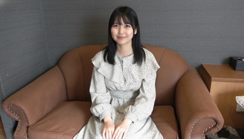 FC2-PPV-4901422 1490积分，截止到22号！ ！ 【第一】我找到了一个超棒的女孩。 *早鸟优惠：真正的业馀爱好者，瞒著她男友偷偷申请！她自己张开双腿说“请享用我”，感觉太好了，她都快晕过去了。在顺从的女孩体内射精！