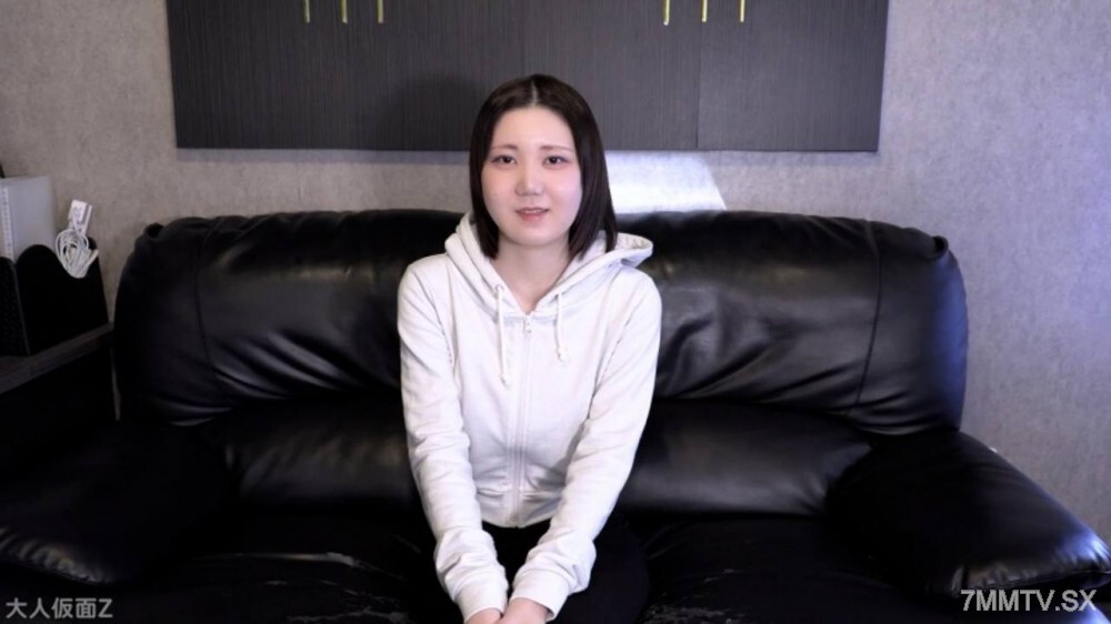 FC2-PPV-4910714 志乃（19岁），乡村新人，第三次尝试。粗糙的振动棒插入肛门，回到半倒立姿势，肛门被插入生殖器和肛门。