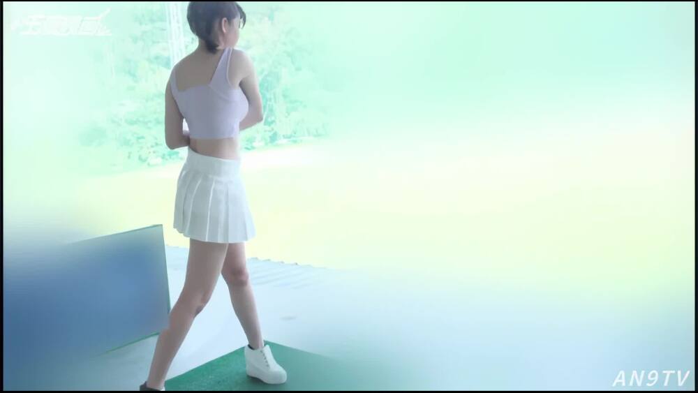 CUS-2567 天使映画 搭讪在高尔夫球场挥杆 晃动雪乳的美女姐姐