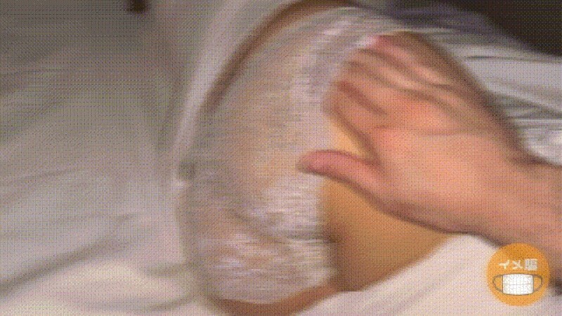 FC2-PPV-4920948 我和朋友的妻子发生了一夜性关系。 IMEDAMAFC2