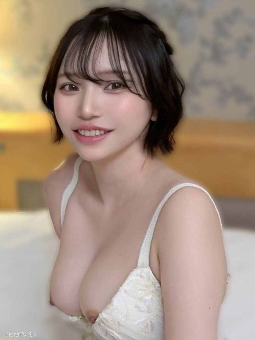FC2-PPV-4913823 【限时播出】“国立医科大学附属G罩杯19岁美女”－真琴郁子。罕见影像限时公开。 *立即收录 | FC2电子市场